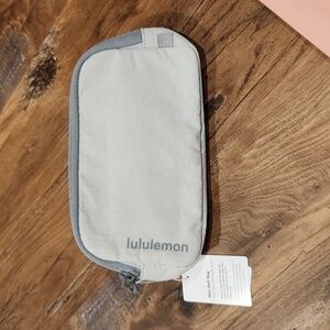 Lululemon mini belt bag